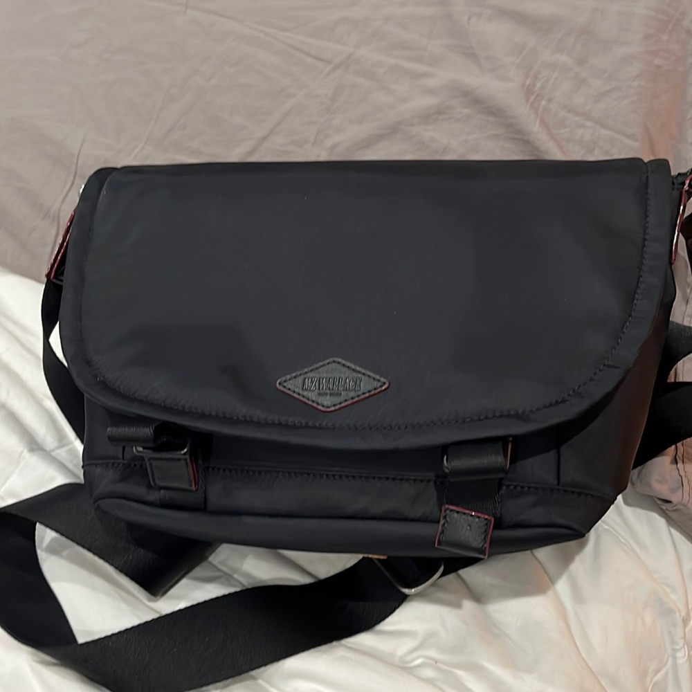 MZ WALLACE BLEECKER MESSENGER